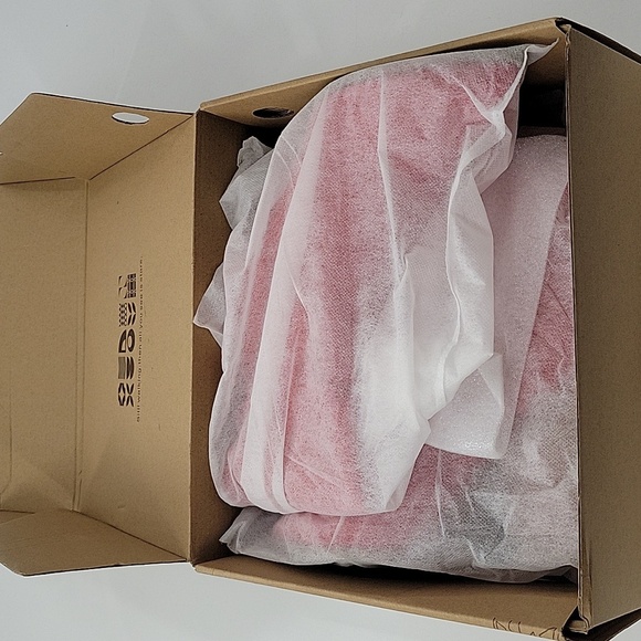 Red Suede Knee-High Boots - Picture 16 of 16